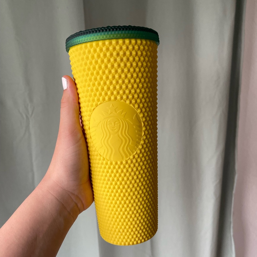 Starbucks Hawaii Pineapple Edition 24 Oz. Studded Tumbler  NO STRAW